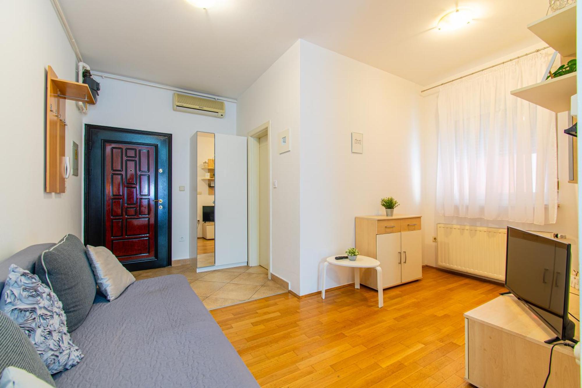 Flexible Selfcheckins 57 - Zagreb - Parking - New Apartamento Exterior foto